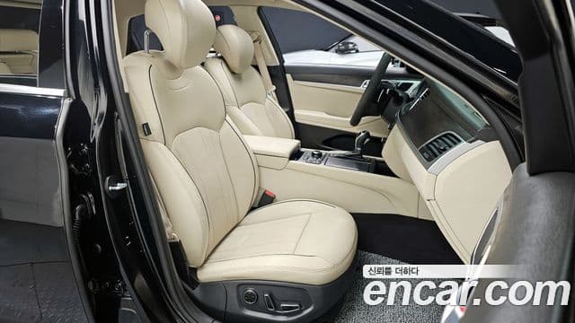 Hyundai Genesis DH 3.8 экспортная версия, 2016 10