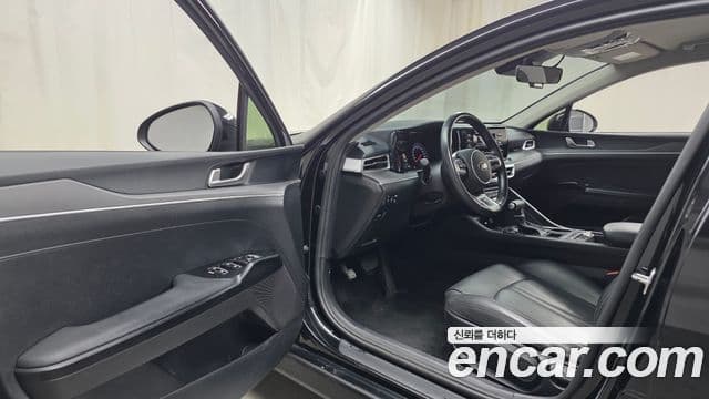 Kia K5 3세대 Standard, 2021 10