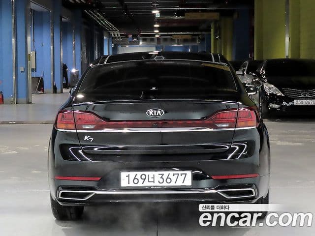 Kia K7 Premier 3.0 LPI Trendy(арендный автомобиль), 2021 3