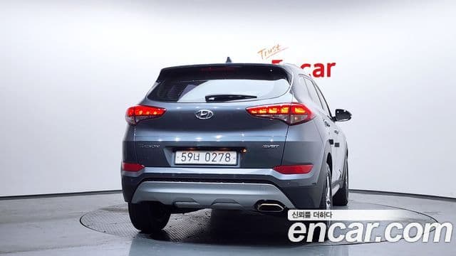 Hyundai All New Tucson Premium, 2017 4