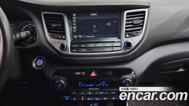 Hyundai All New Tucson Premium, 2017 15