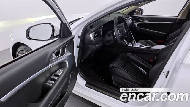 Genesis The / новый New G70, 2021 10