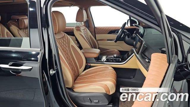 Kia Carnival 4세대 9인승 High Limousine(компания по спецнадстройкам), 2021 10