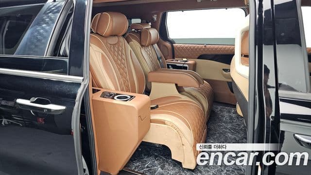Kia Carnival 4세대 9인승 High Limousine(компания по спецнадстройкам), 2021 11