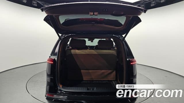 Kia Carnival 4세대 9인승 High Limousine(компания по спецнадстройкам), 2021 20