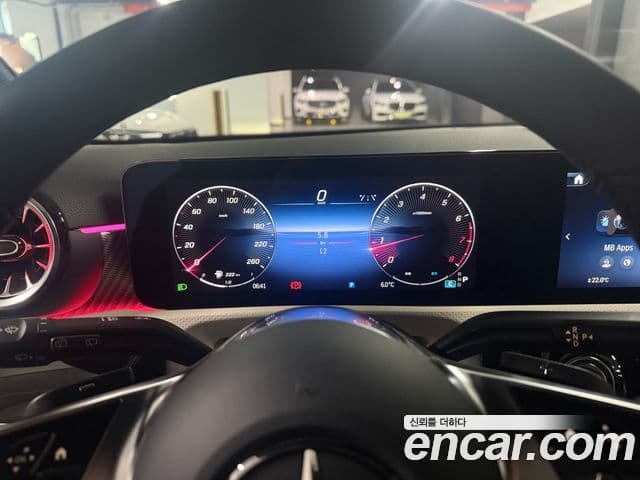 Mercedes-Benz A-класс W177 A220 хэтчбек, 2026 8