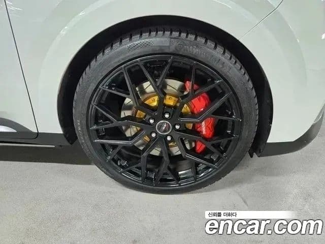 Kia Carnival 4세대 бензин 9인승 High Limousine(компания по спецнадстройкам), 2021 15