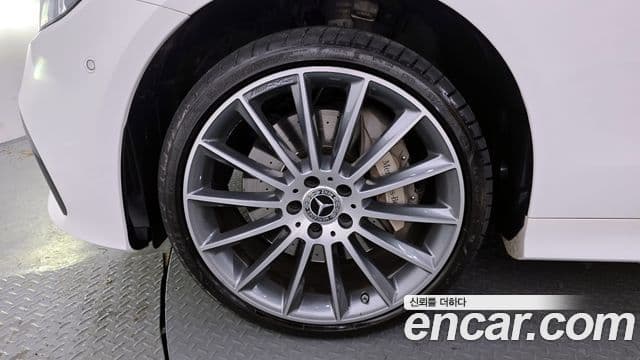 Mercedes-Benz E-класс W213 E450 4MATIC купе, 2022 все фото