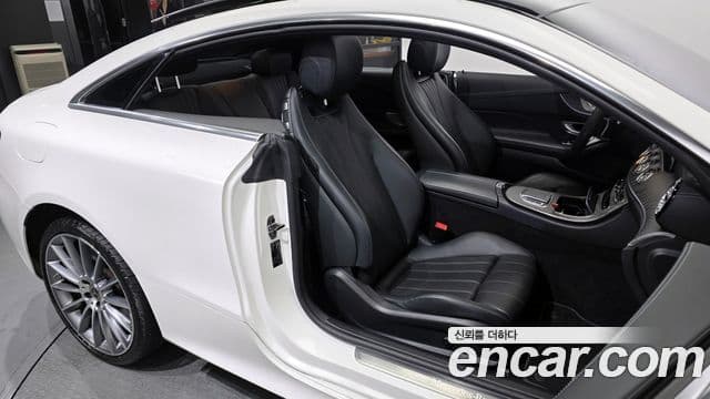 Mercedes-Benz E-класс W213 E450 4MATIC купе, 2022 11