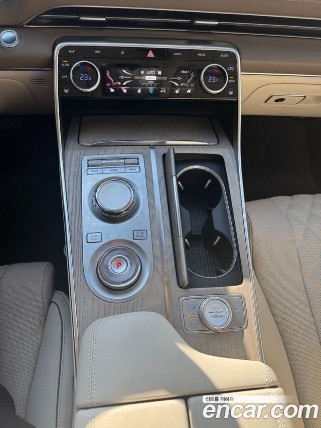 Genesis GV80, 2023 все фото