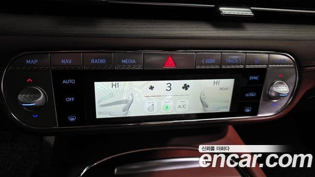 Genesis G90 (RS4) бензин 3.5 турбо e-S/C AWD, 2023 17