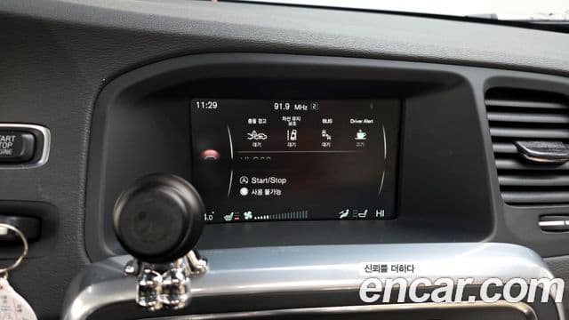 Volvo S60 2세대, 2016 16