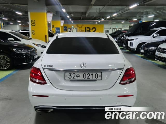 Mercedes-Benz E-класс W213 Avantgarde, 2017 3