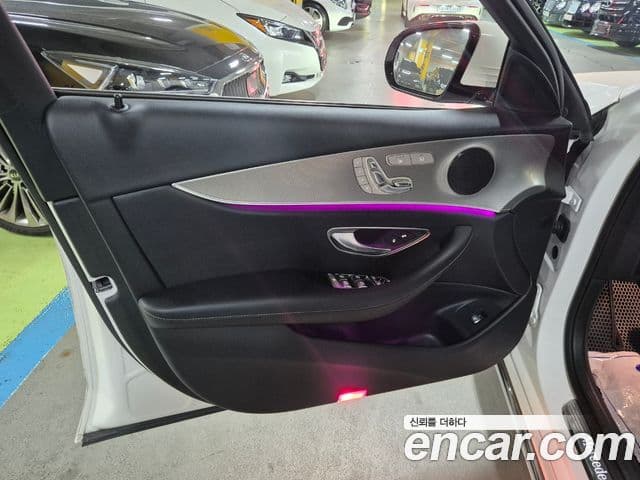 Mercedes-Benz E-класс W213 Avantgarde, 2017 10