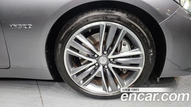 Infiniti Q50 3.5 гибрид Essence, 2016 все фото