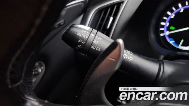 Infiniti Q50 3.5 гибрид Essence, 2016 18