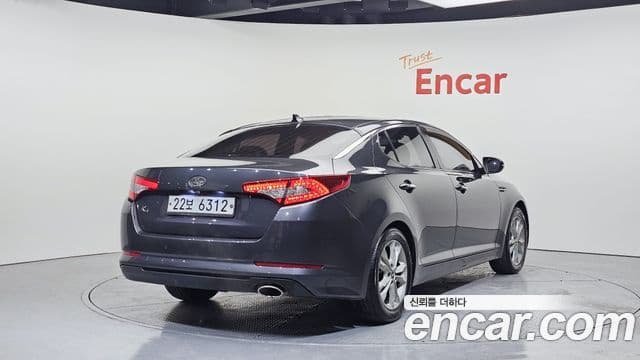 Kia K5 Prestige, 2011 2