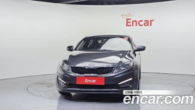 Kia K5 Prestige, 2011 3