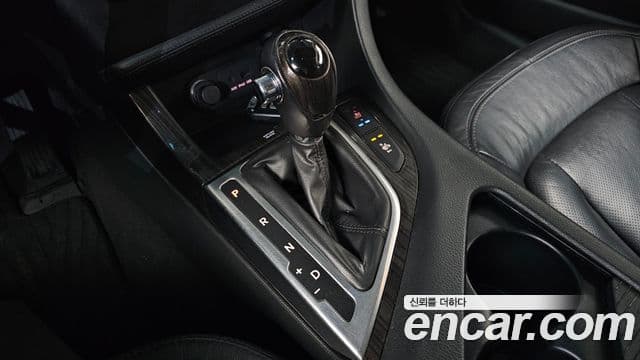 Kia K5 Prestige, 2011 9