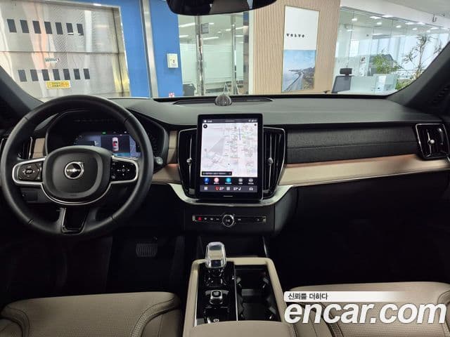 Volvo XC90 2세대 B6 Ultra Bright, 2026 7