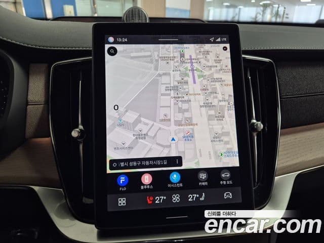 Volvo XC90 2세대 B6 Ultra Bright, 2026 12