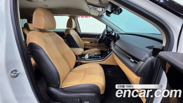Kia Carnival 4세대 Signature, 2021 10