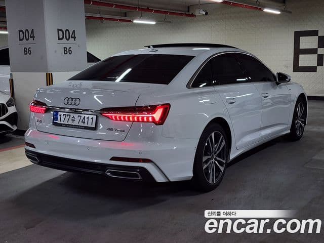 Audi A6 (C8) Premium, 2022 2