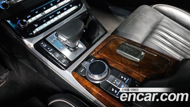 Genesis EQ900 Premium Luxury, 2017 9