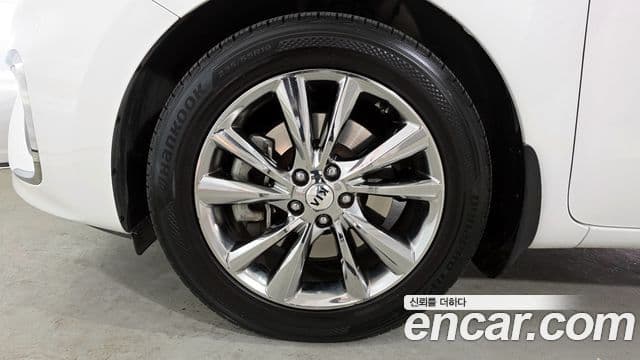 Kia The / новый New Carnival Special, 2019 все фото