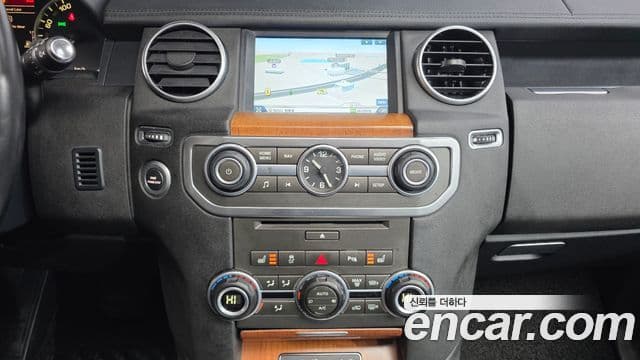 Land Rover Discovery 4 3.0 SDV6 SE, 2016 15