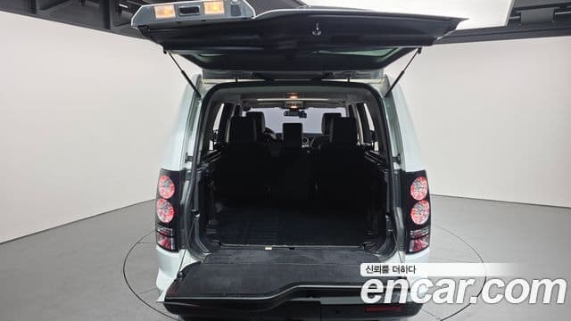 Land Rover Discovery 4 3.0 SDV6 SE, 2016 20