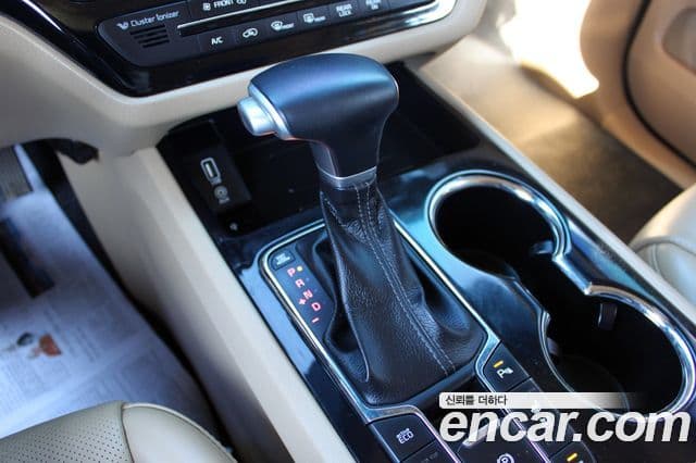 Kia The / новый New Carnival Special, 2019 12