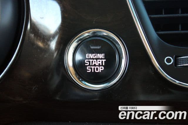 Kia The / новый New Carnival Special, 2019 15