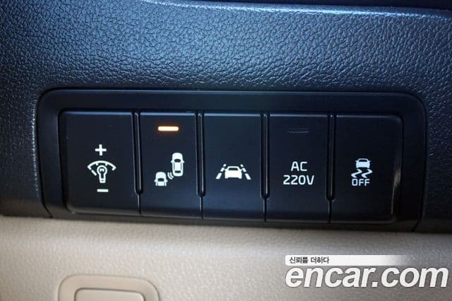 Kia The / новый New Carnival Special, 2019 17