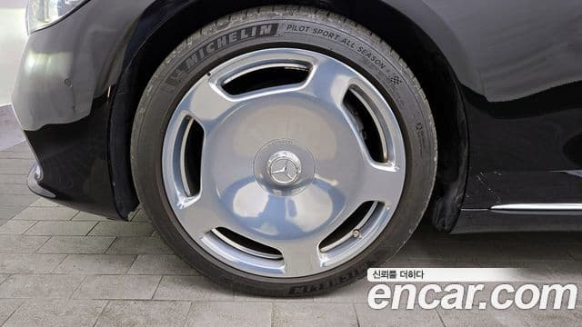 Mercedes-Benz S-класс W223 Maybach S580 4MATIC, 2023 все фото