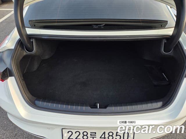 Kia K8 Trendy(арендный автомобиль), 2022 8