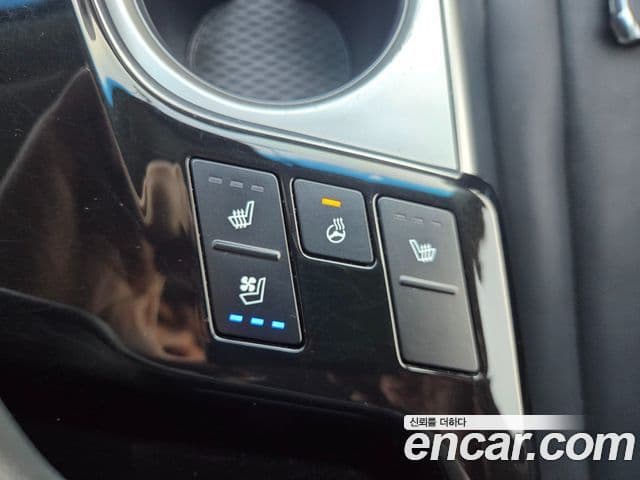 Kia K8 Trendy(арендный автомобиль), 2022 17