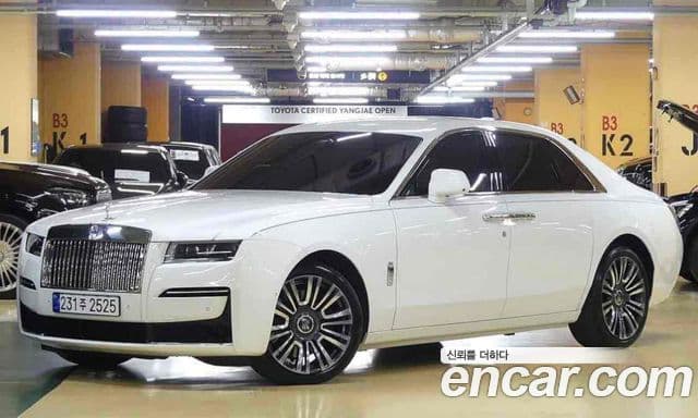 Rolls-Royce 고스트 2세대, 2023 2