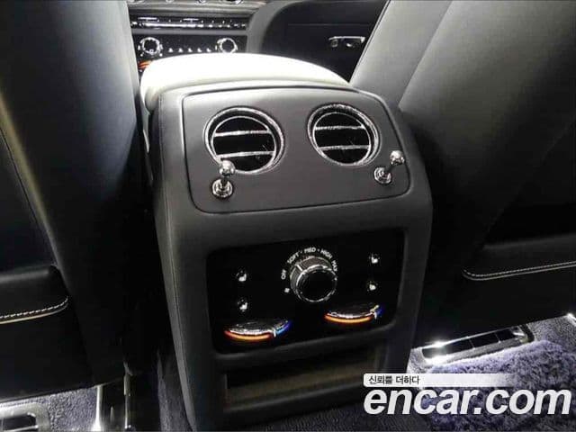 Rolls-Royce 고스트 2세대, 2023 14