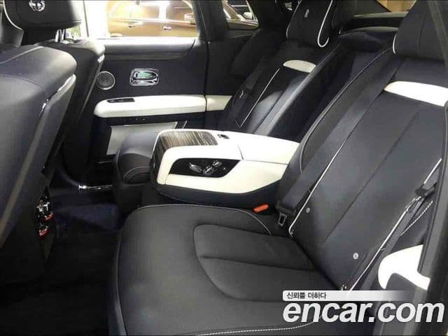 Rolls-Royce 고스트 2세대, 2023 15