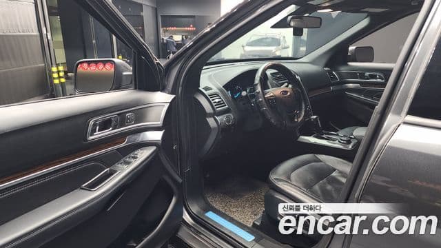 Ford Explorer 5세대, 2018 10