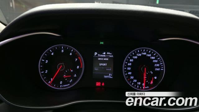 Genesis G70 Advanced, 2018 8