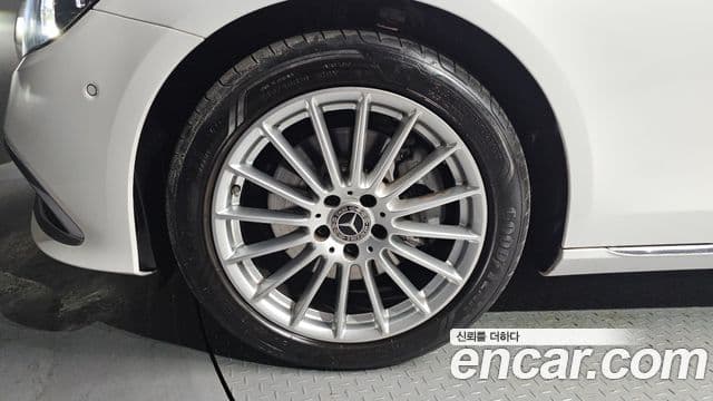 Mercedes-Benz E-класс W213 Exclusive, 2022 все фото