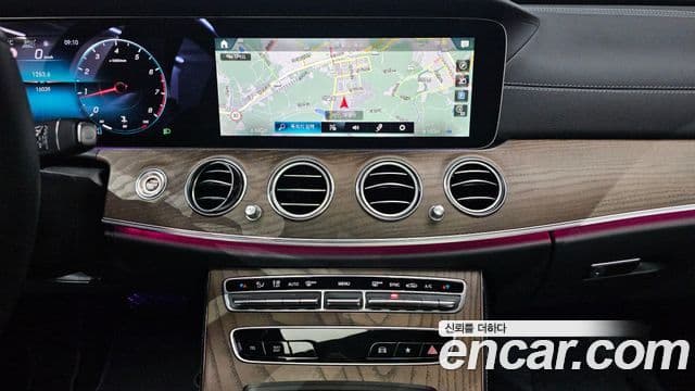 Mercedes-Benz E-класс W213 Exclusive, 2022 12