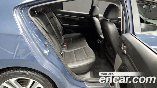 Hyundai Avante AD Special, 2017 12