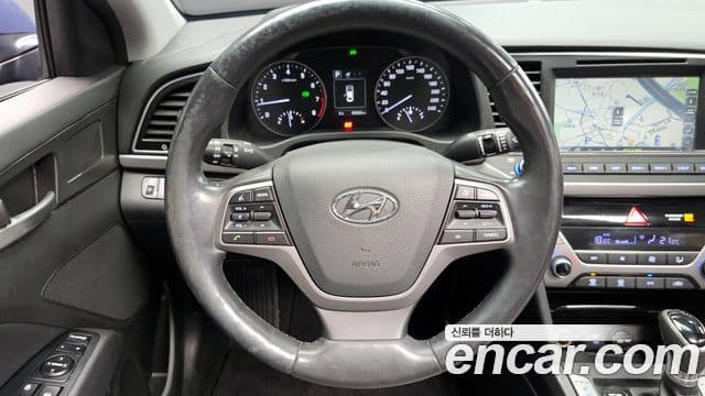 Hyundai Avante AD Special, 2017 13