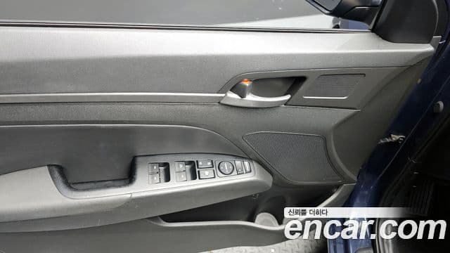 Hyundai Avante AD Special, 2017 17