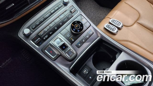 Hyundai The / новый New Santa Fe Calligraphy, 2022 9