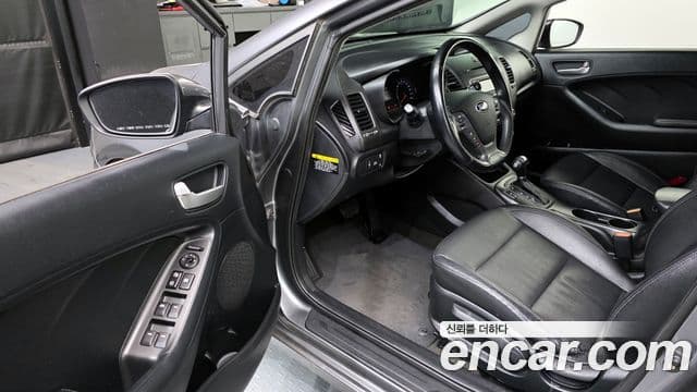 Kia K3 Luxury, 2015 10