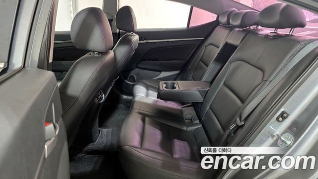 Hyundai Avante AD Premium, 2016 12